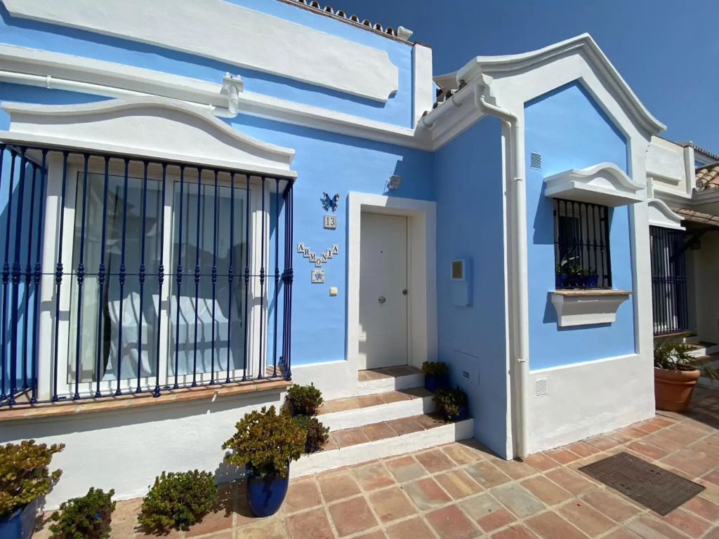 Charming 1 bedroom suite next to Puerto Banus