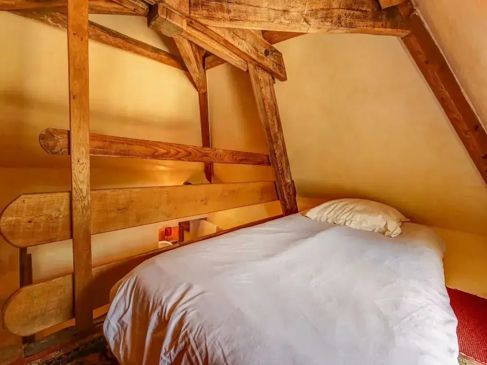 Pleasant Holiday Home in Raizeux With Garden