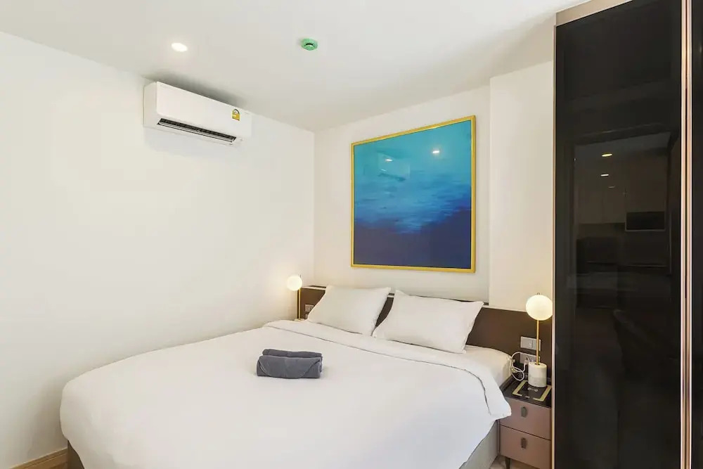 One bedroom Palmetto Condo Karon A309