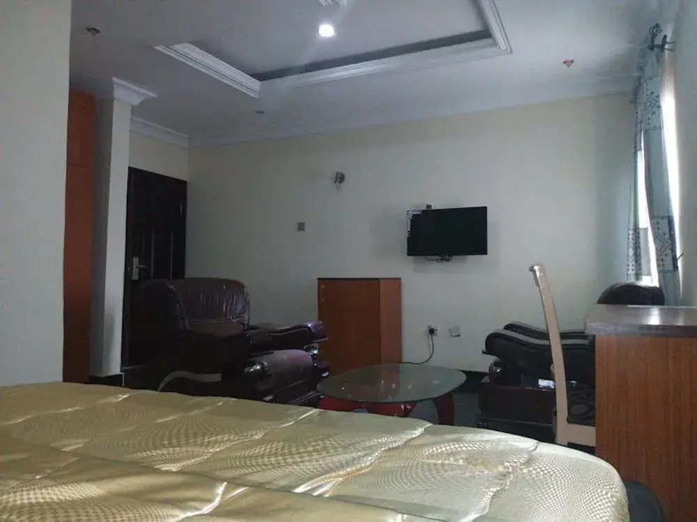 D'Luxx Villa & Suites