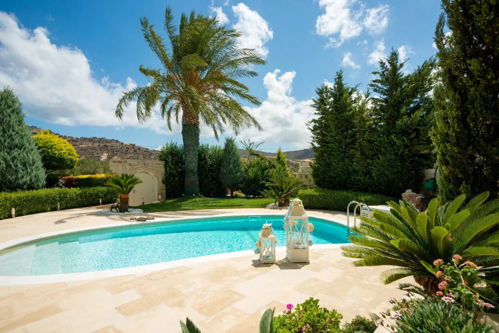 Villa Kokalis Resort