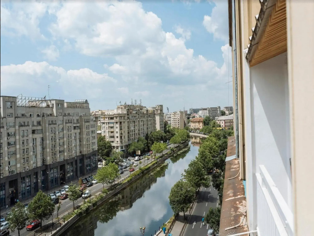 River View Studio