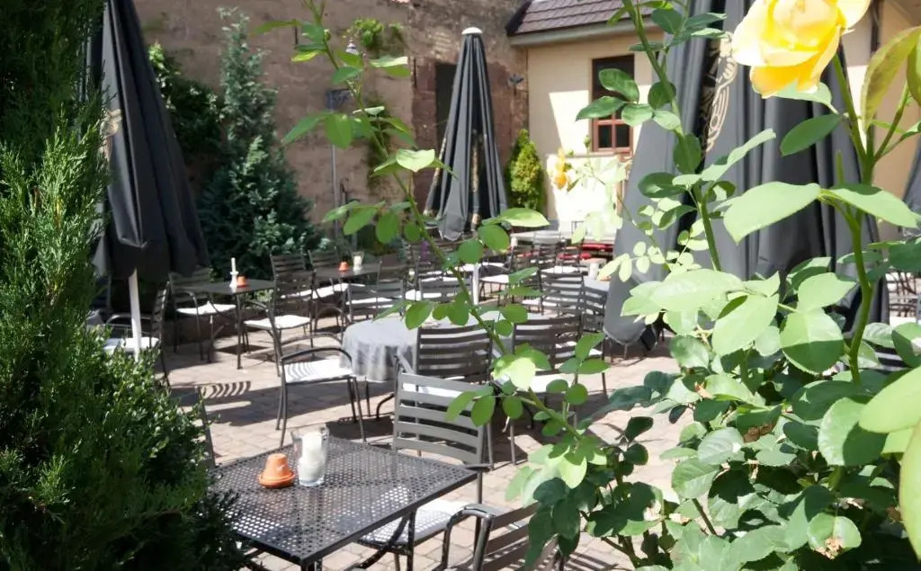 Linde Restaurant & Hotel