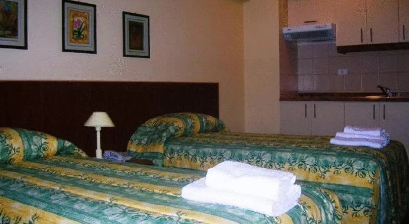 Imperio Suites