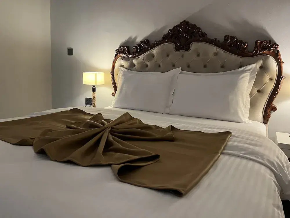 Euro Homes Hotel