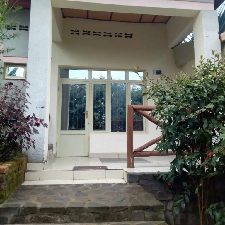 East Africa Amazon Guest House