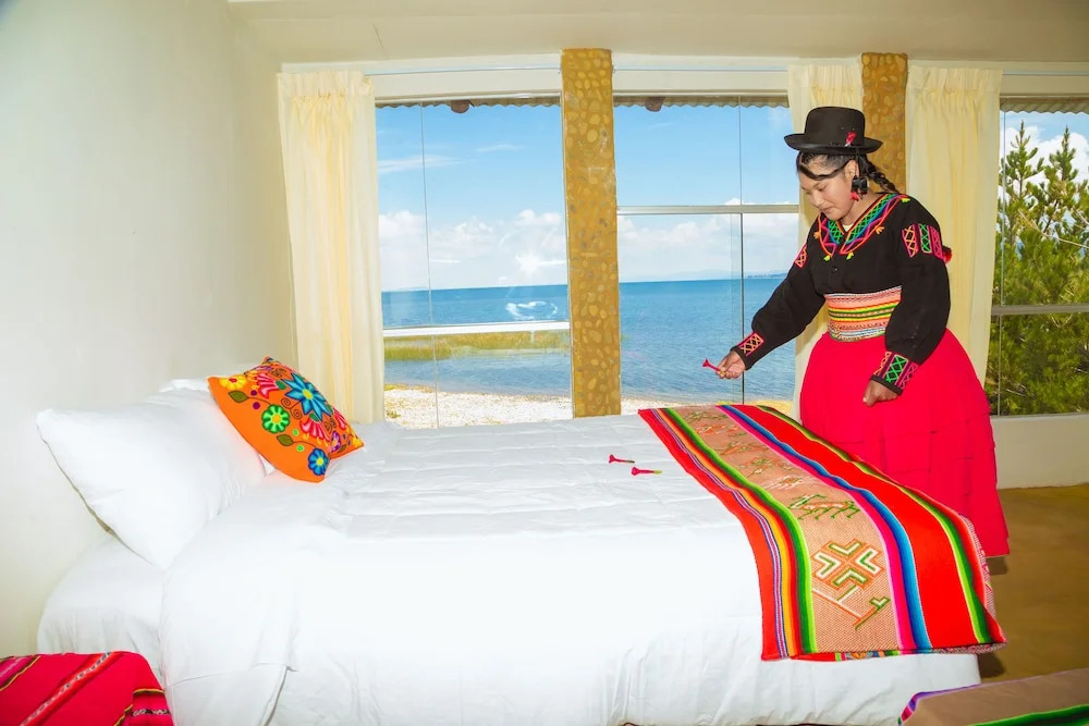 titicaca lodge - LUQUINA