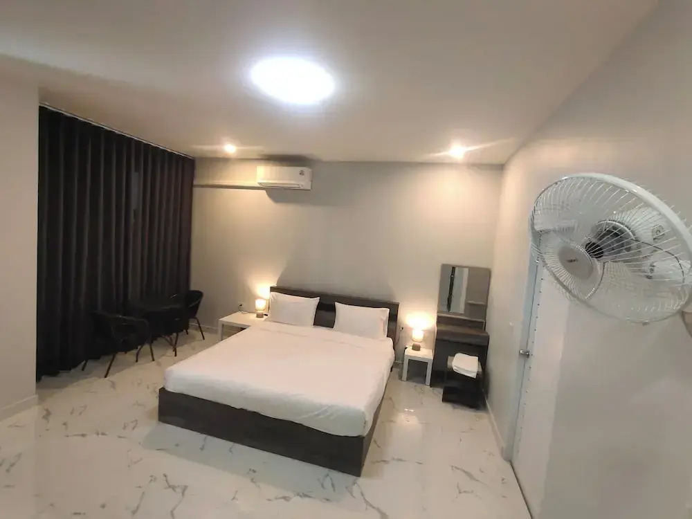 Hillview Terrace