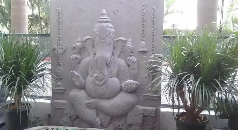 Hotel Illam