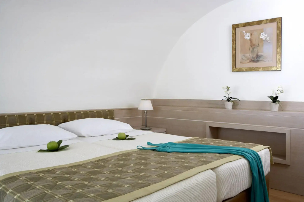 Thalassa Beach Resort & Spa