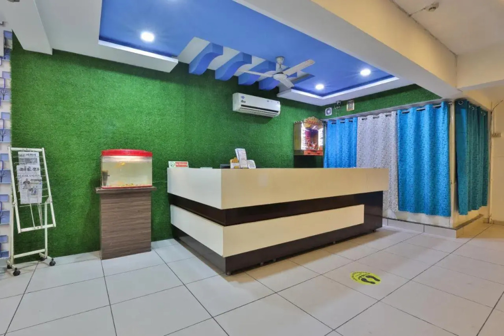 OYO Rooms Visat Gandhinagar Highway Chandkheda