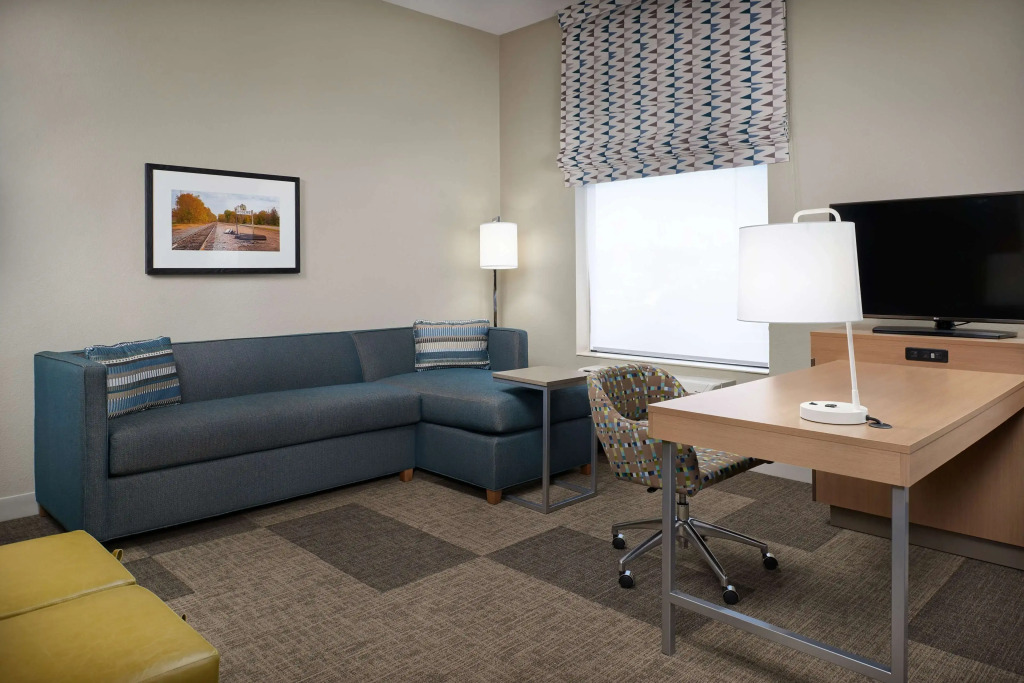Hampton Inn & Suites Rogers