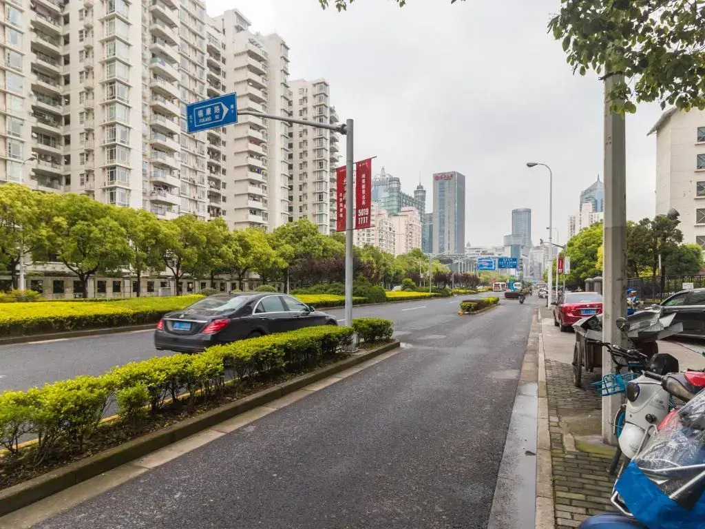 iNestin Shanghai Apt Lujiazui