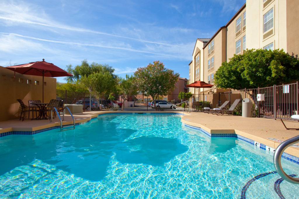 Holiday Inn Express Phoenix-Airport/University Drive by IHG