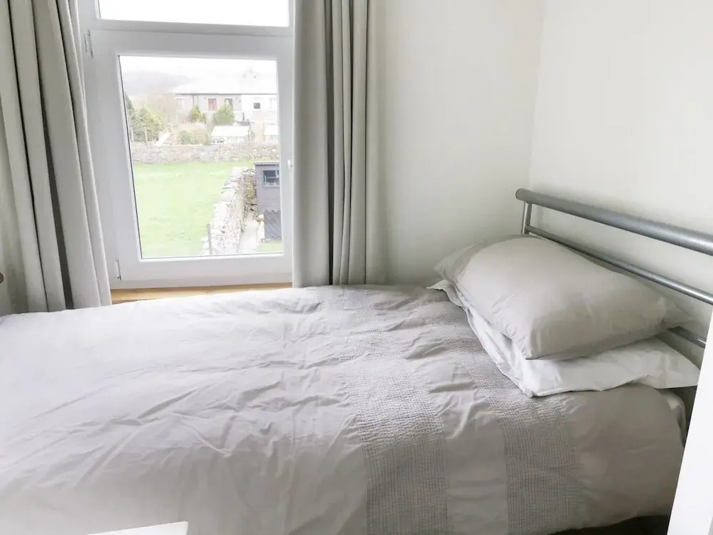 3 Overlands, Settle