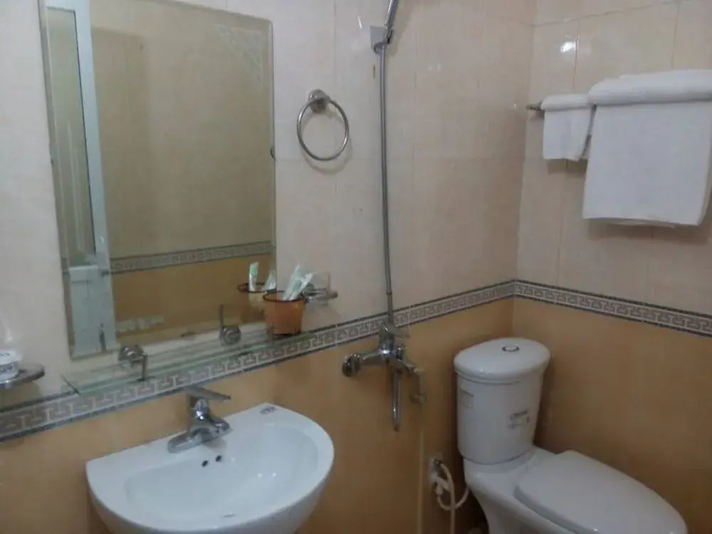 Family Transit Apartment