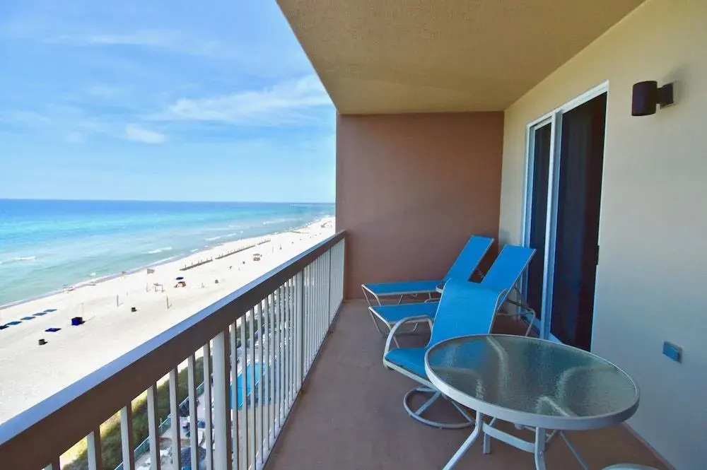 Sunrise Beach 810 by RedAwning