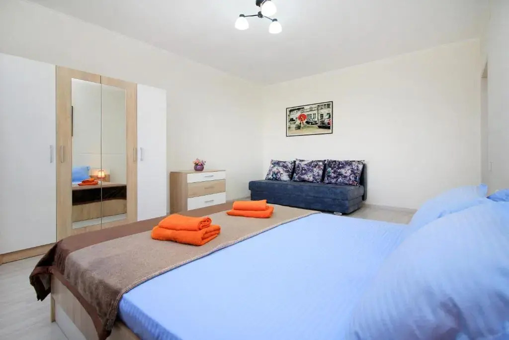 ZhK Raduzhnyj bereg apartamenty bliz aeroporta RB343