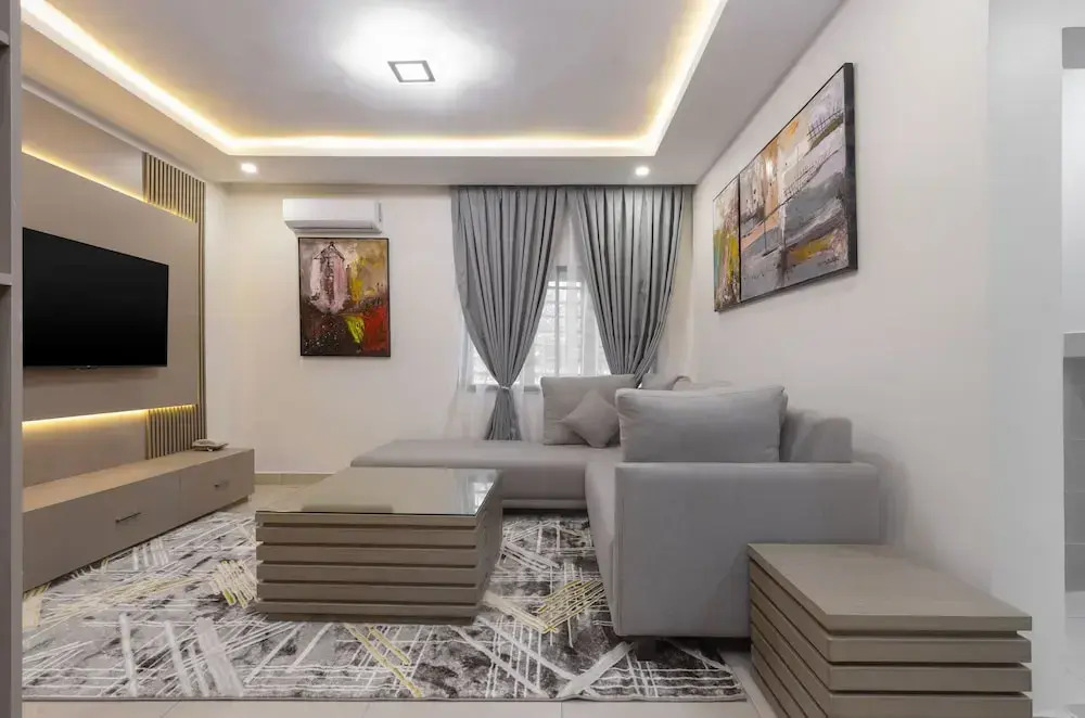 AIN Apartments