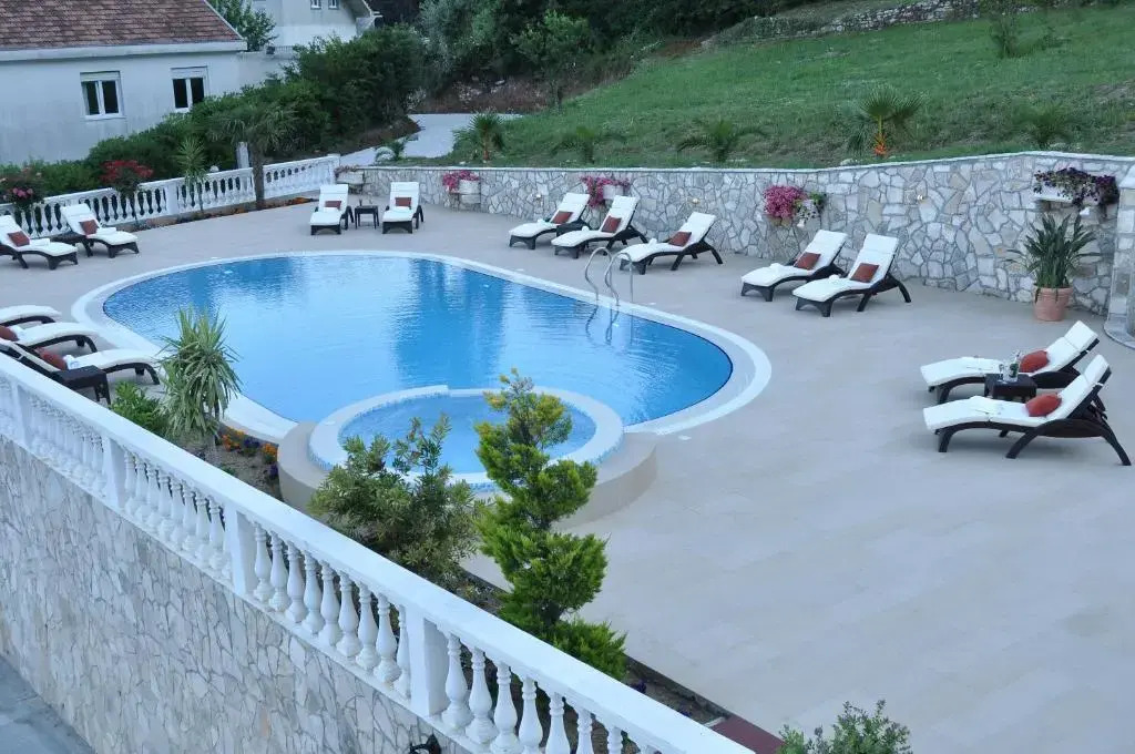 Monte Aria panorama suites