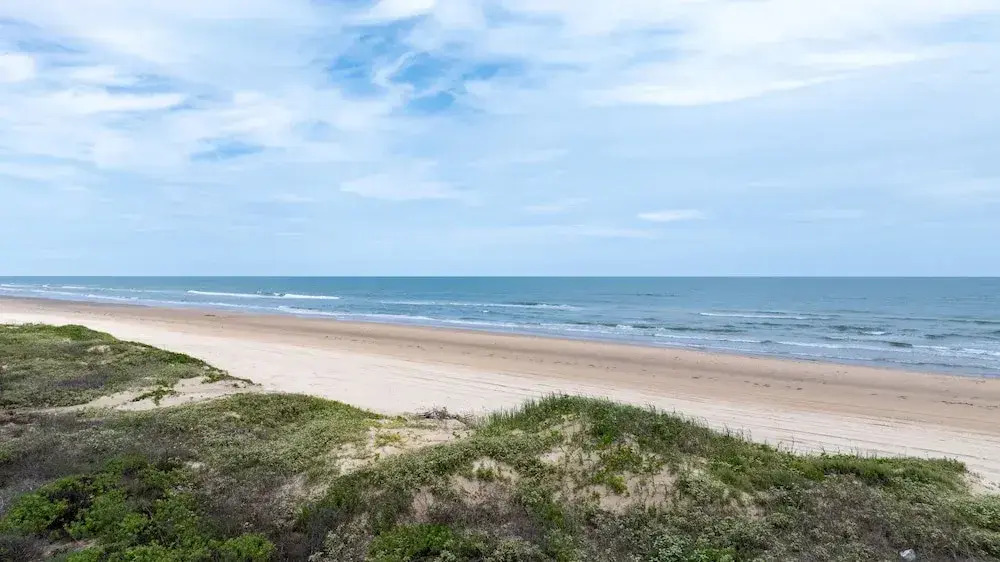 Nomad House At The Shores 3 Bedroom Home