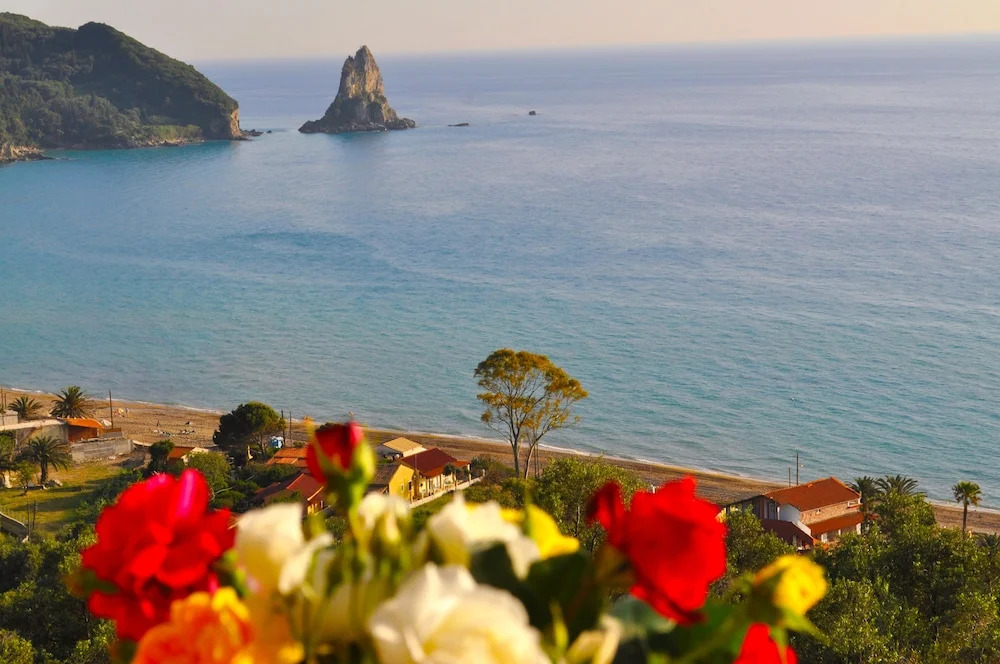Beautiful Holiday Apartments Maria With Pool - Agios Gordios Beach, Corfu