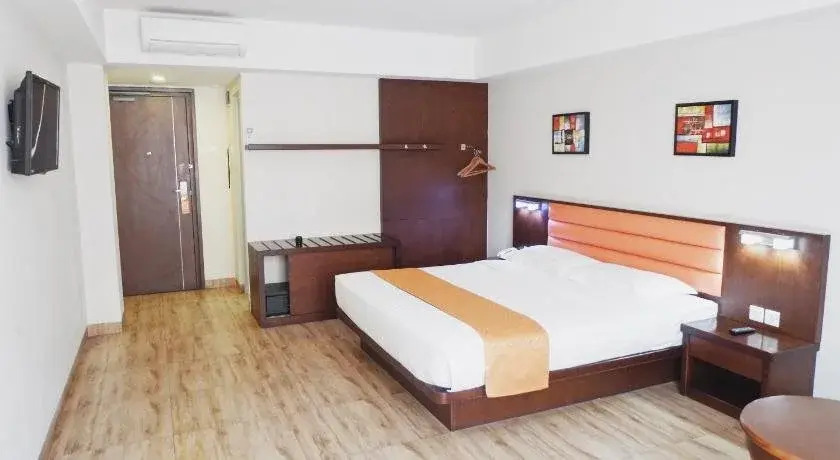 Hans Inn Batam