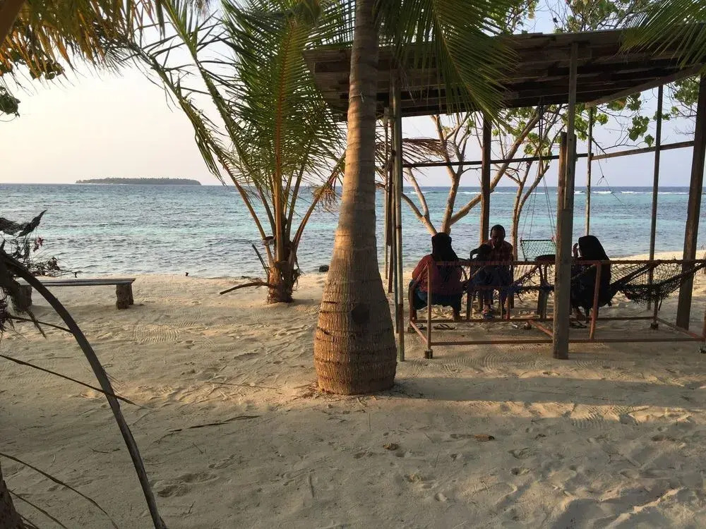 Dhonveli Residence