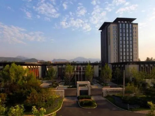 Zhongjian Yanqi Lake View Hotel