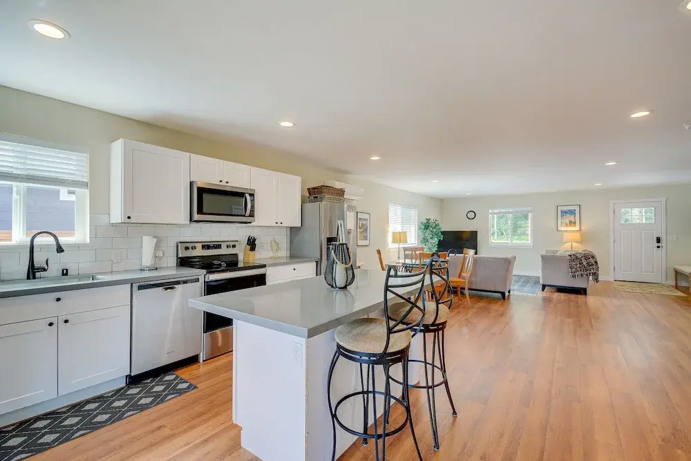 Westport Vacation Rental w/ Private Hot Tub!