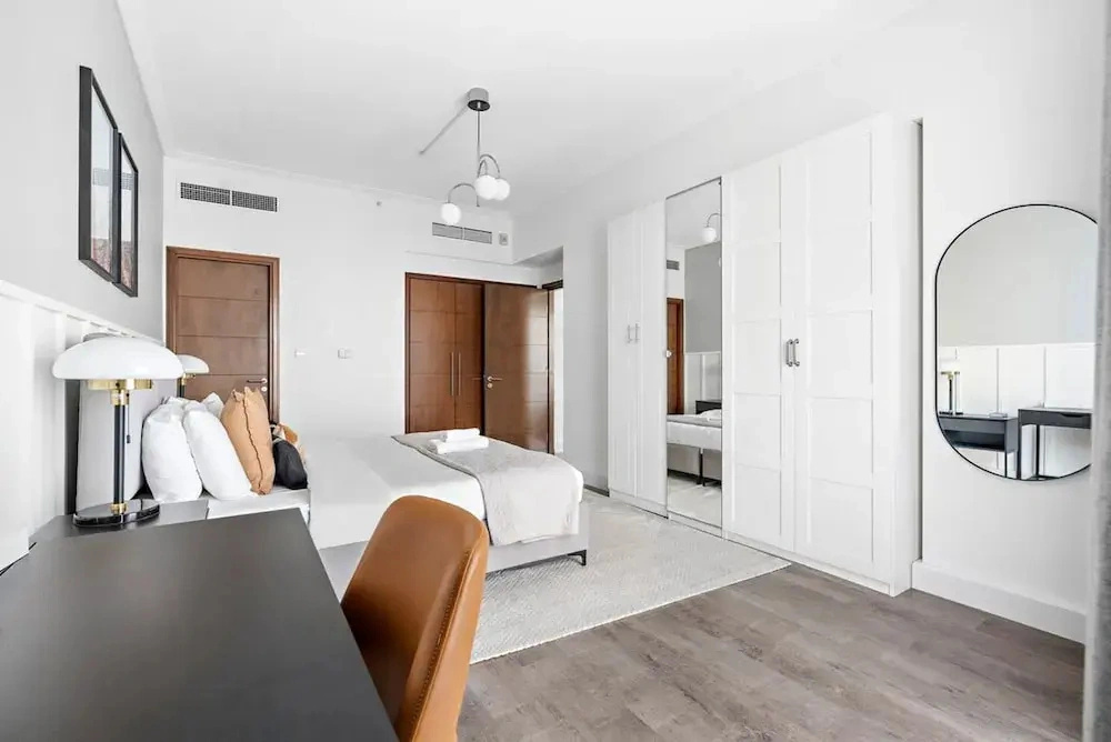Silkhaus High Floor in Southridge Modern Tower