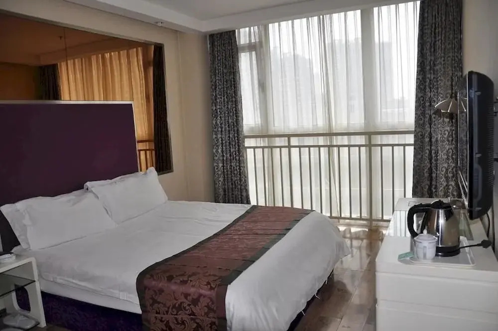 Rafael Hotel