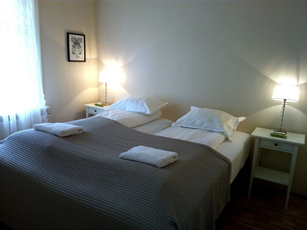 Grettir Guesthouse Downtown Charm