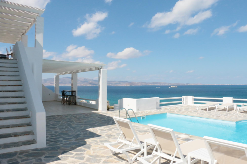 Apricot and Sea Luxury Villas
