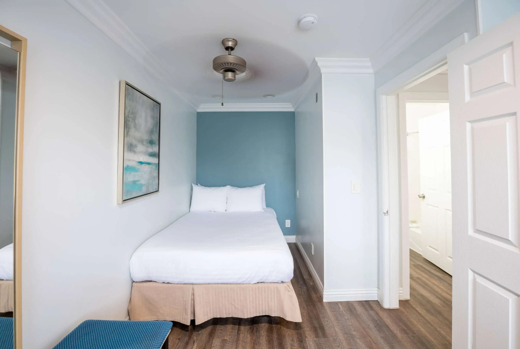 Ramada by Wyndham Redondo Beach