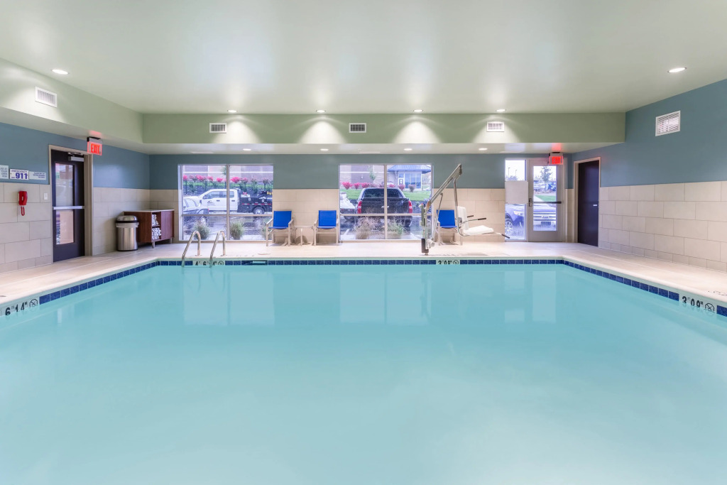 Holiday Inn Express & Suites - Florence - Cincinnati Airport by IHG