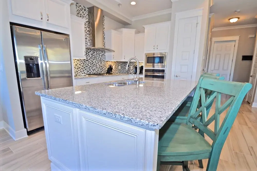 Gigi and Poppy's Beach House 3 Bedroom Holiday Home By Coastal Dreamin