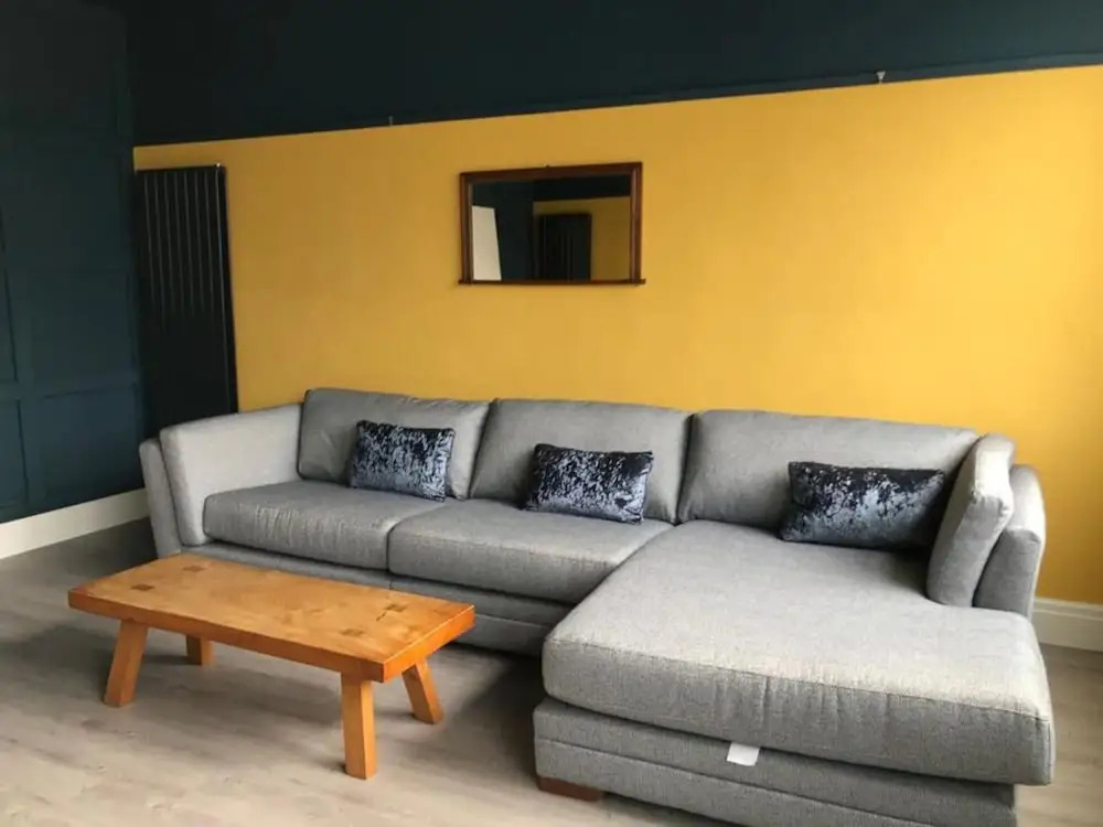 Sleeps 14 Cardiff City Centre