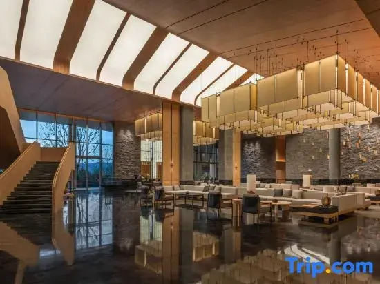Muyun Hot Springs Hotel