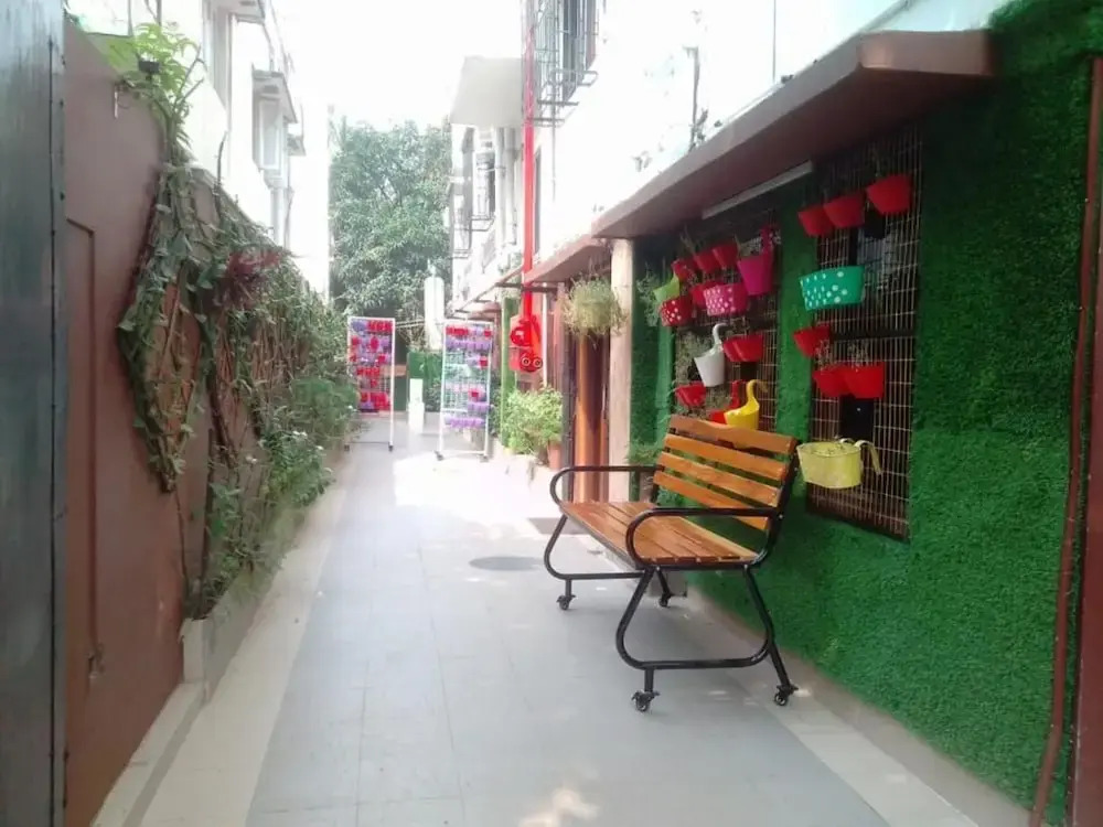 The Kei Inn & Suites Hotel near Salt Lake