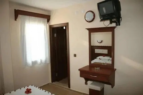 Hotel Mavi Yakamoz