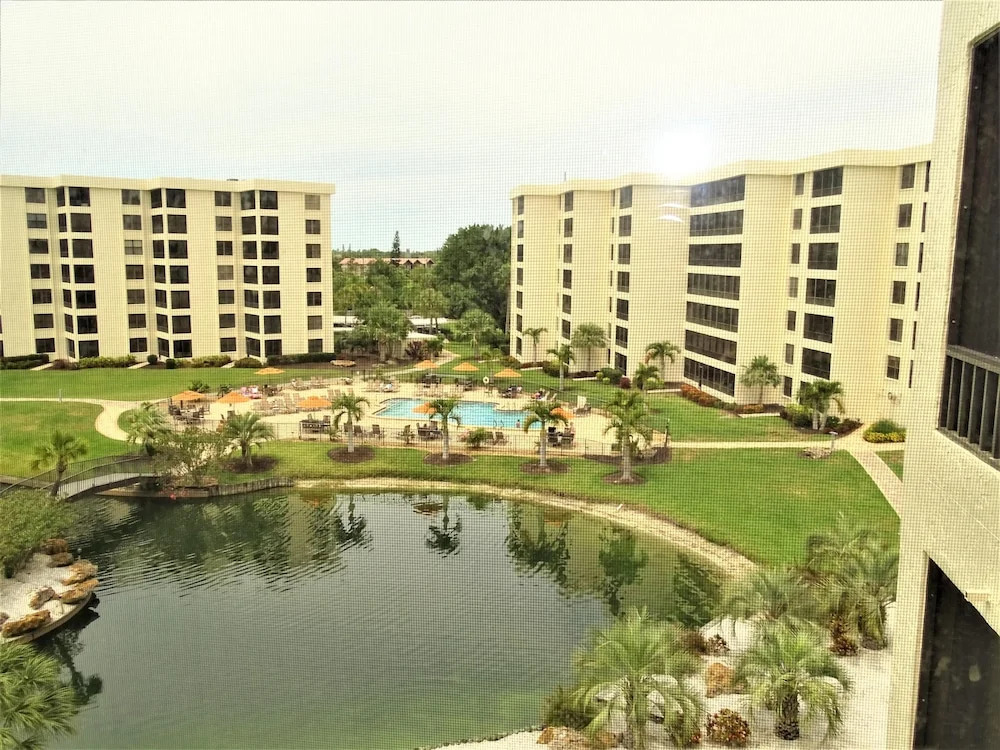 Gulf And Bay Club- B508 Beautiful Unit! 2 Bedroom Condo