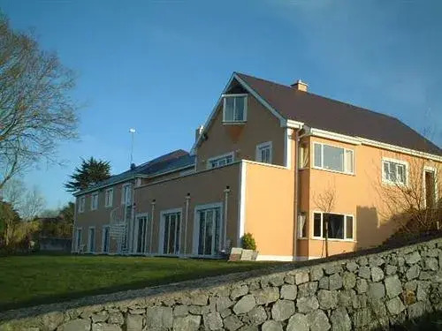 Ardilaun Guesthouse Self Catering