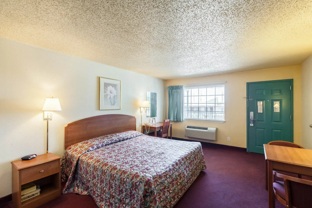 Stay Express Inn Near Downtown San Antonio TX