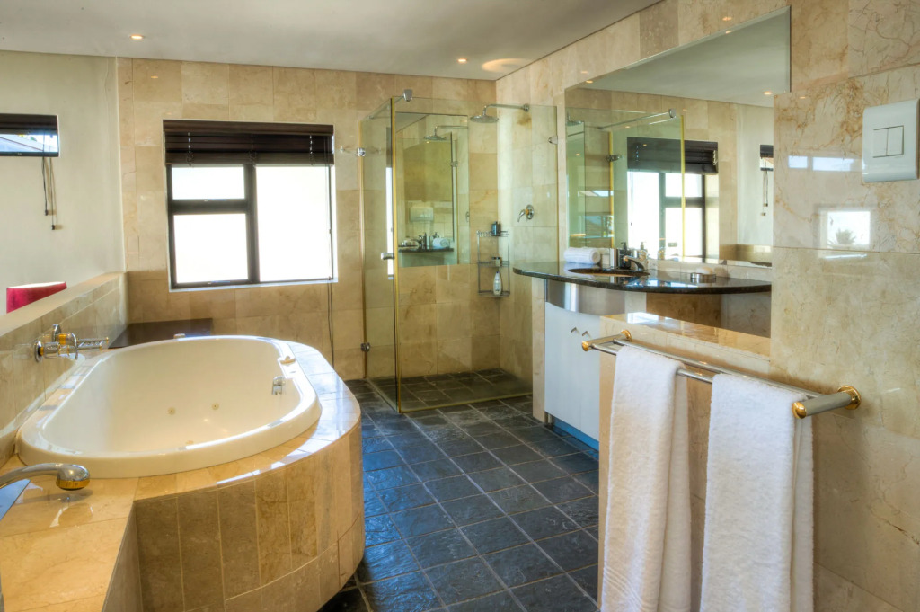 Bakoven Blue Villa with Ocean Views, Pool and No Load Shedding