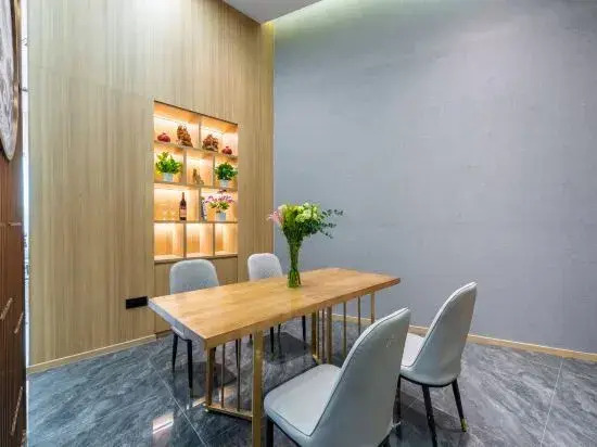 Starway Hotel (Wuxi Xihu Road Yaohan)