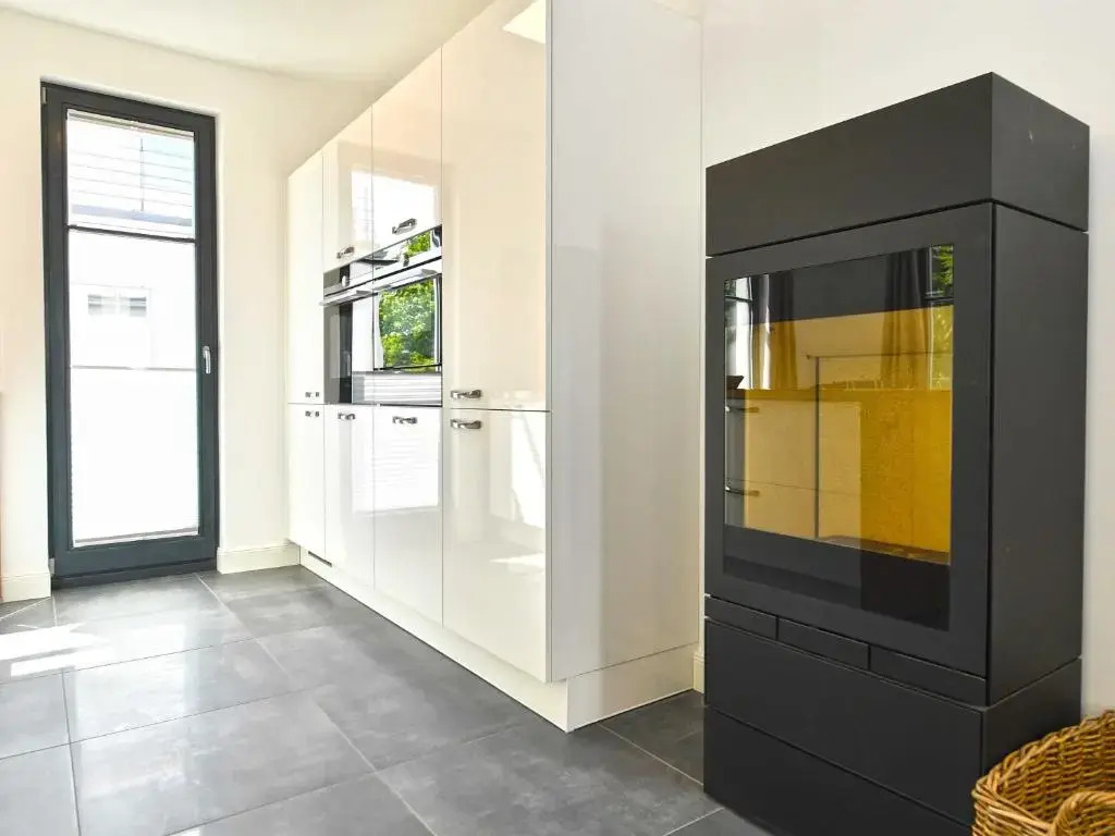 Villa LEVANTE in Binz - Penthouse mit Kamin, Sauna, Seeblick
