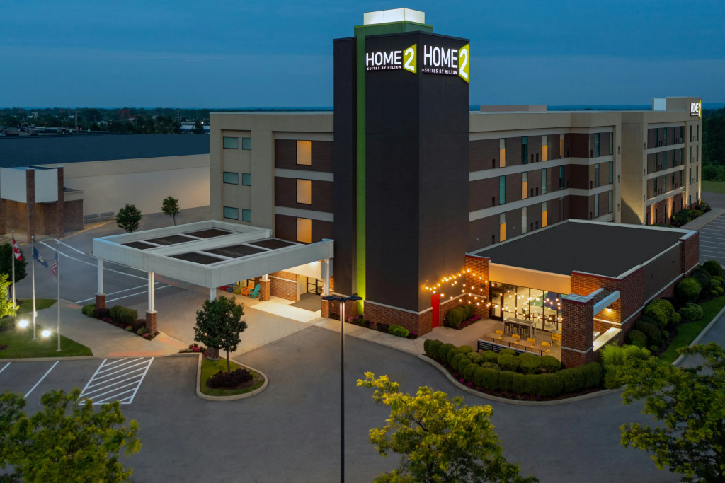 Home2 Suites by Hilton Buffalo Airport/ Galleria Mall