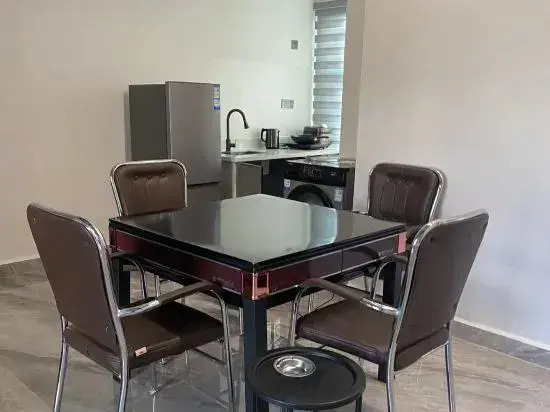 Yunju Qijian Homestay (Mangshi Airport Branch)