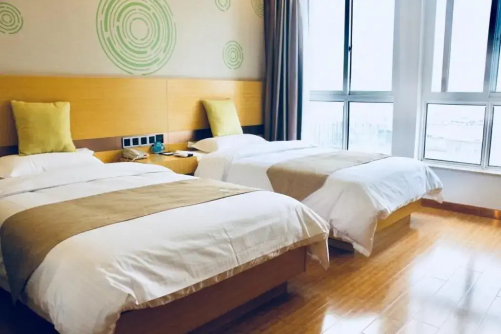 GreenTree Inn HuaiAn Area for development Shenzhen East Road Express Hotel